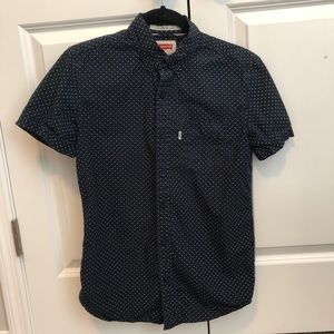 Levi’s Casual Button Down Shirt